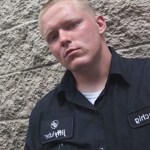 Meet your Posher, Charles